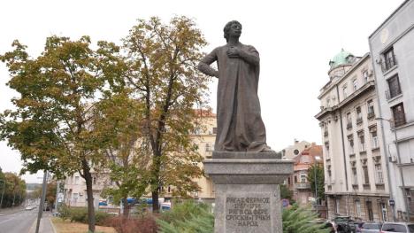 Spomenik Rigi od Fere u Beogradu