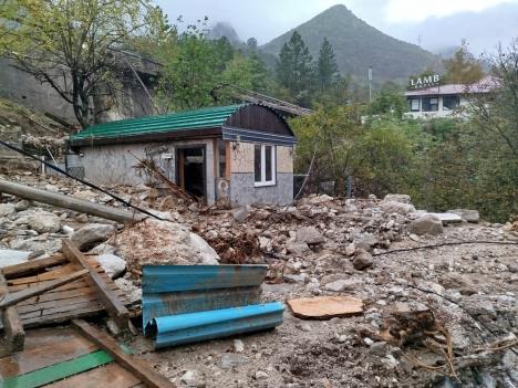 WhatsApp Image 2024-10-05 at 8.15.45 PM.jpeg