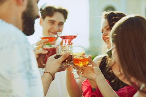 alkohol shutterstock_2490862695.jpg