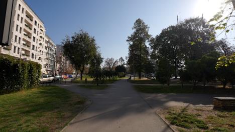 Čuburski park 2.jpg