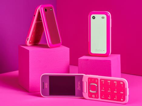 HMD-Barbie-telefon-slike-8.jpg