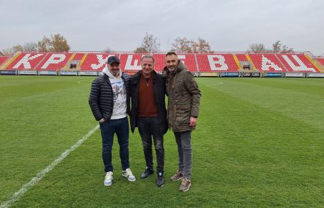 Sakić, Dodić i Milosavljević na stadionu Napredak.jpg