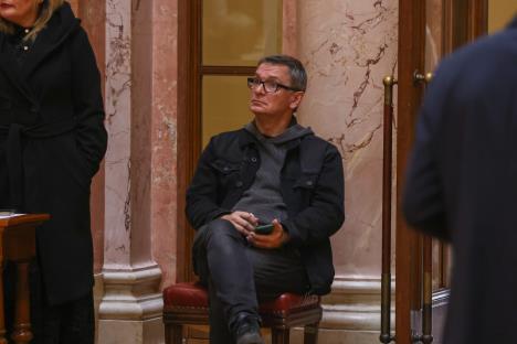 WhatsApp Image 2024-11-27 at 11.10.10_3bb8210b.jpg