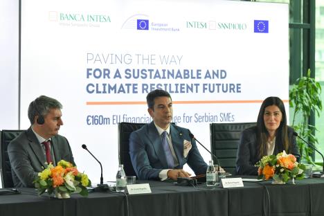 Konferencija za medije Intesa Sanpaolo, Banca Intesa i EIB Global – govornici.jpg