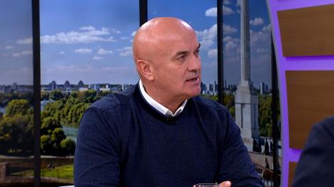 Sequence 03.00_08_17_15.Still002.jpg