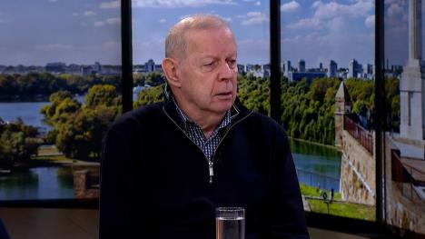 Sequence 03.00_09_17_04.Still001.jpg