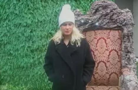 Bebica zaljubljen u Milicu