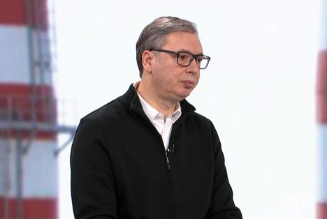  "TEŠKE POSLEDICE ZBOG SANKCIJA NIS-u MORAMO DA REŠIMO PROBLEM" Predsednik Vučić: Studentima svi zahtevi ispunjeni! Učešće za stanove za mlade biće 1 odsto