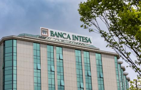 Banca Intesa.jpg