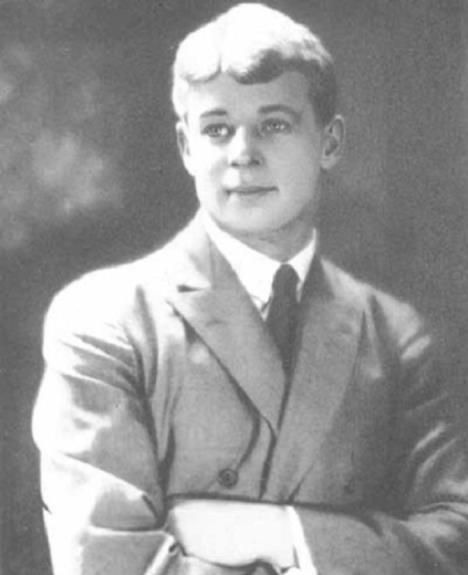 Sergej Jesenjin 2.png