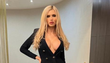 "PLJUNUO MI JE U USTA, POLIVAO I ŠTIKLU STAVIO U USTA" Starleta opisala susret sa Desingericom: Šokirala detaljima