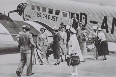 U dve nesreće pri sletanju aviona Lufthanze u Beograd poginulo 22 ljudi