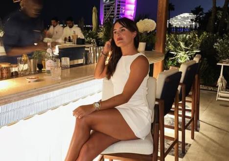 2025-01-24 18_42_19-Arina Rodionova (@arinarodio) • Фотографије и видео записи на услузи Instagram.jpg