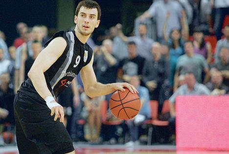 Leo Vesterman u dresu Partizana