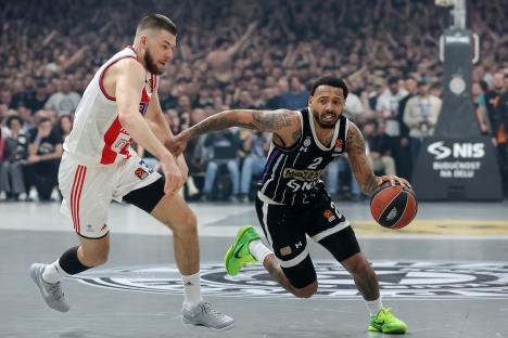 PARTIZAN-ZVEZDA_101.jpg