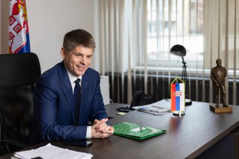 Arno official (1 of 1)-4 (5).jpg