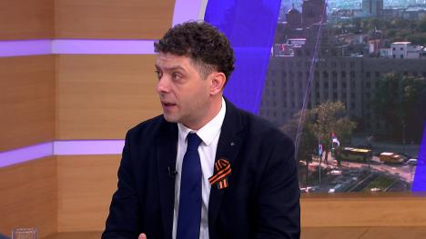 puls clean.00_20_21_22.Still005.jpg