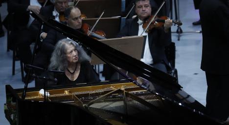 Martha Argerich 01 EPA Robert Ghement.jpg