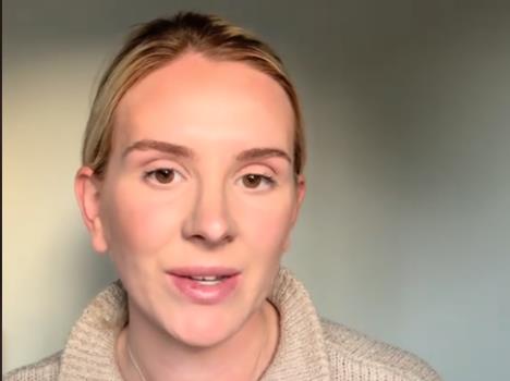 Eli Devani zaradila velike pare preko TikToka.jpg