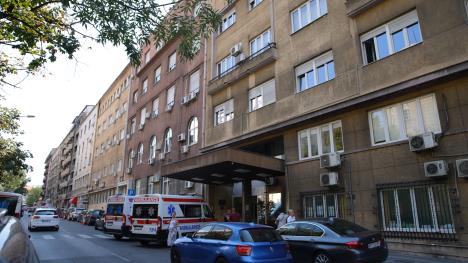 bebi parking mesto.jpg