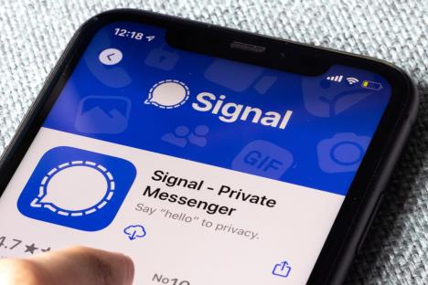 Signal aplikacija na mobilnom telefonu