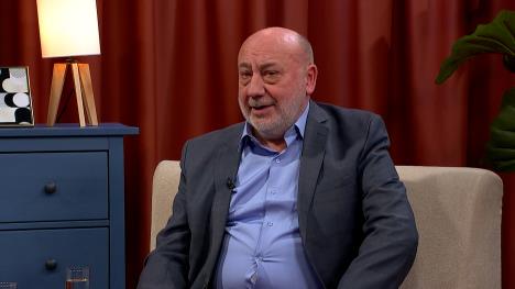 ni pet clean.00_18_24_03.Still004.jpg