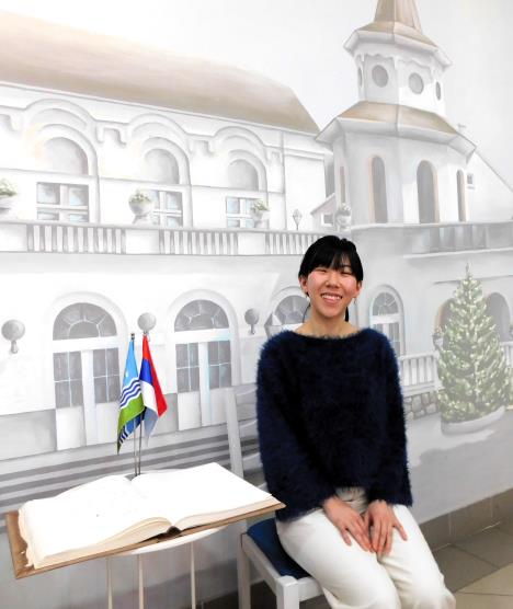 LOZNICA - Uvek nasmejana.JPG