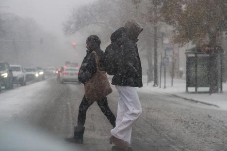 chicago AP Kiichiro Sato.jpg
