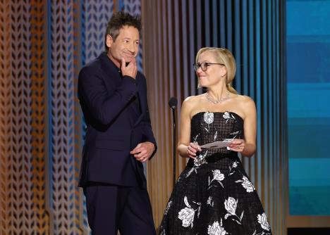 Dejvid Duhovni svečano obučen na dodeli nagrada