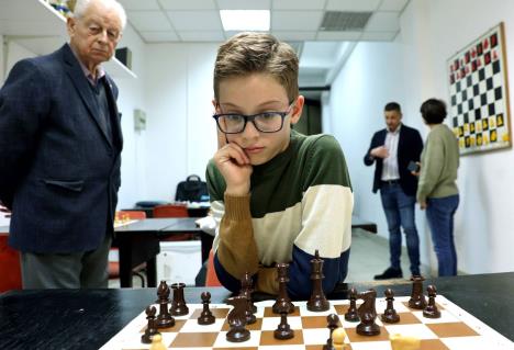 uroš perunović beta saša đorđević.jpg