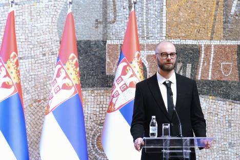 Nikola Stanojević_mladić koji je dao saglasnost za doniranje organa pokojne bake.jpg