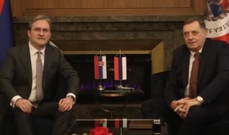 Nikola Selaković i Milorad Dodik.jpg