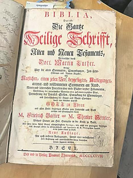 Viktor Lazic (7).jpg