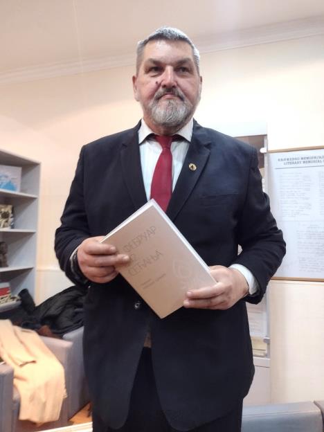 nebojša Ozimić istoričar.jpg