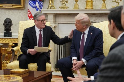 xxx01 EPA Chris Kleponis  Pool.jpg