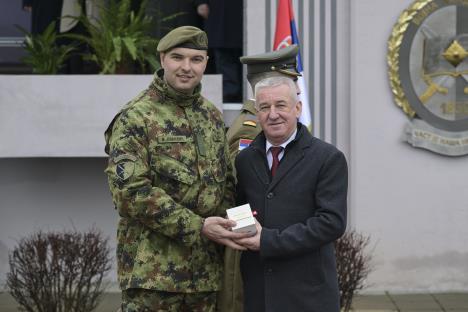 Oficiri Vojske Srbije 4.jpg