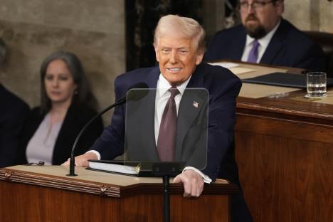 trump02 AP Ben Curtis.jpg