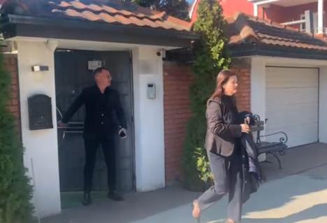 2025-03-06 09_29_58-WhatsApp.jpg