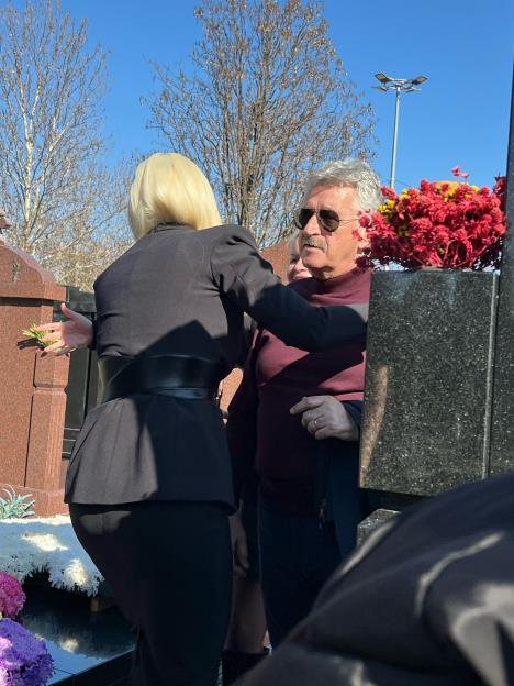 WhatsApp Image 2025-03-06 at 13.43.46_d871addf.jpg