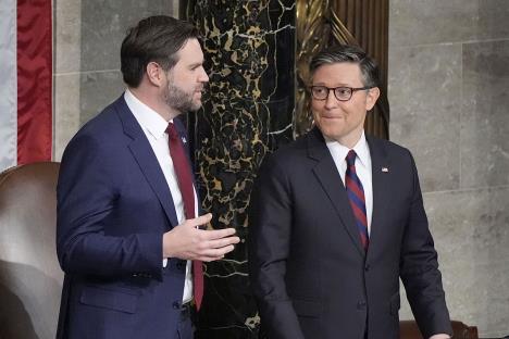 x01 AP Alex Brandon.jpg