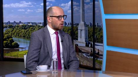 Sequence 03.00_23_19_17.Still001.jpg