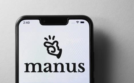 Manus 002.jpg