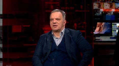 Sequence 07.00_16_30_11.Still005.jpg