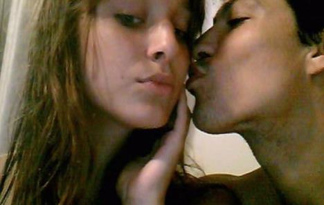 Anabelin bivsi ljubi njenu cerku