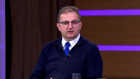 puls clean.00_17_28_12.Still005.jpg