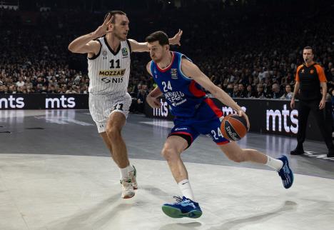 PARTIZAN-EFES_13.JPG