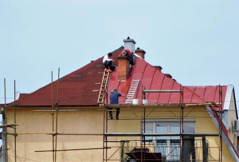 LOZNICA - Sredjuju i krovove.jpg