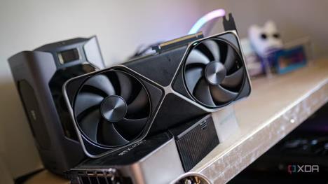 rtx-5090-desk.jpg