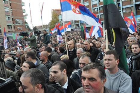 miting-kosovska-mitrovica.jpg