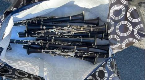 Ukradeni klarineti Federalna policija.jpg